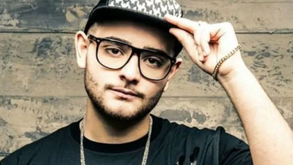 🎤 Rocco Hunt in concerto alla Reggia di Caserta l&rsquo;11 settembre 2025