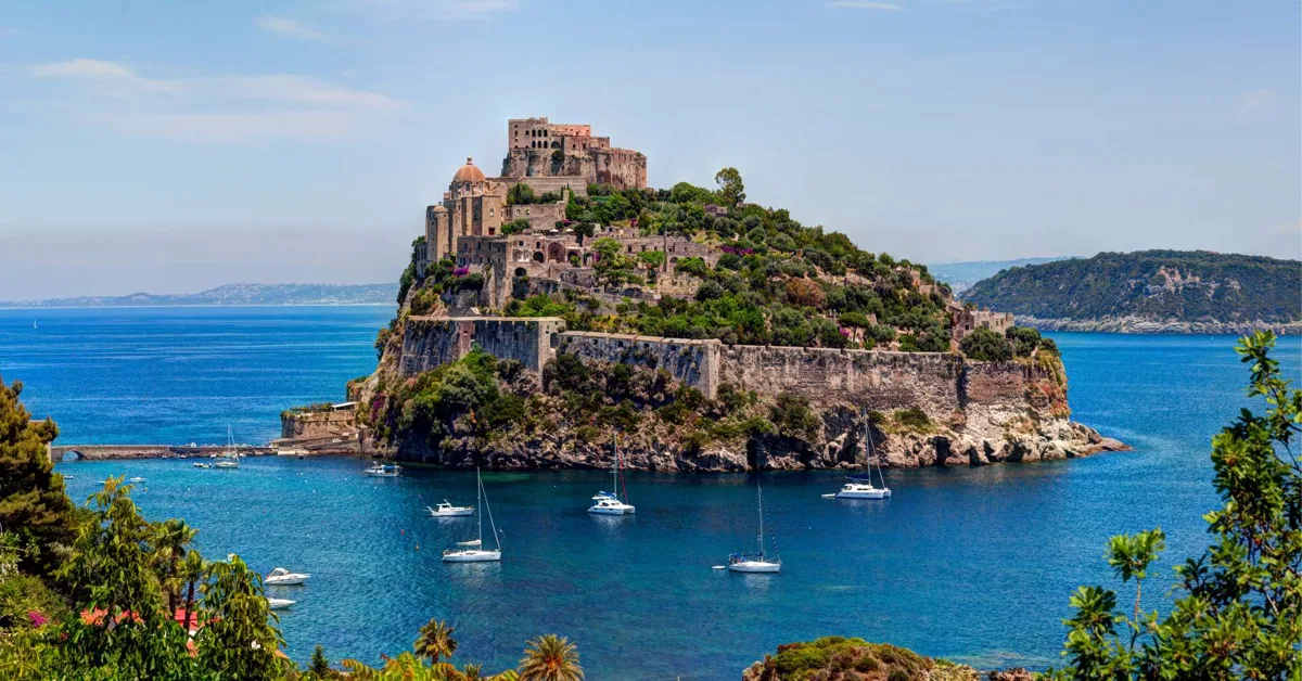 BORGO ROMANTICA DAL 24 AL 26/10 da &euro; 172